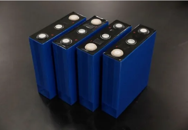 How to choose lithium iron phosphate battery